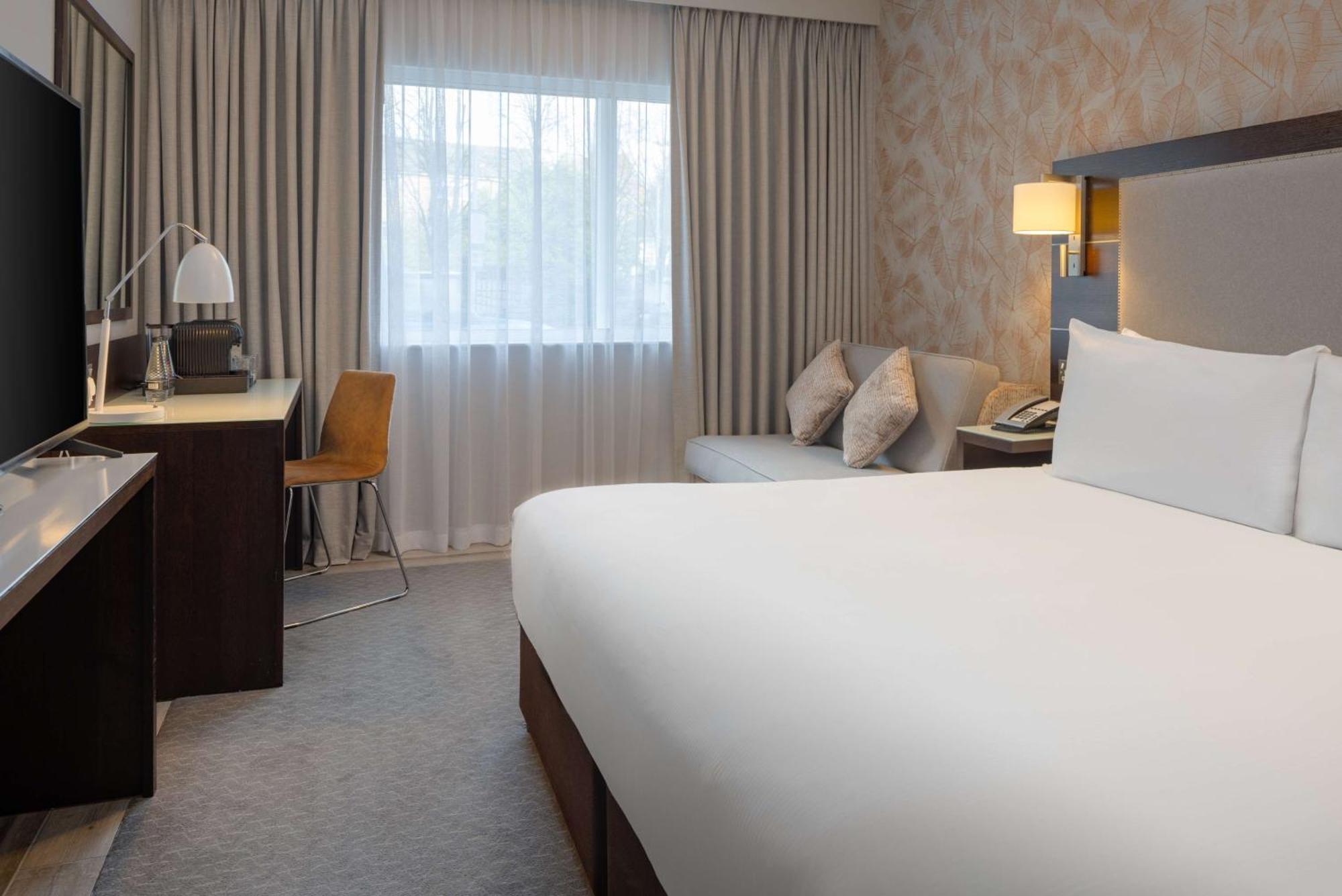 Hotel Doubletree By Hilton London Heathrow Airport Hillingdon Zewnętrze zdjęcie